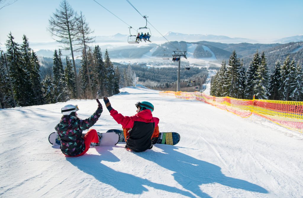 Spend Thanksgiving at Snowshoe Mountain This Year